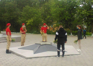 Искра