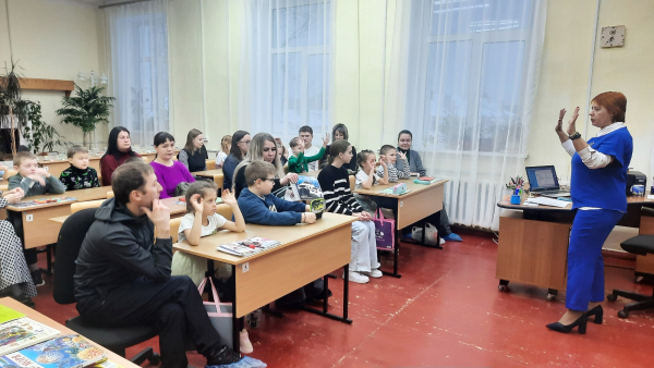 В объединении "Дошколенок" открытые занятия.